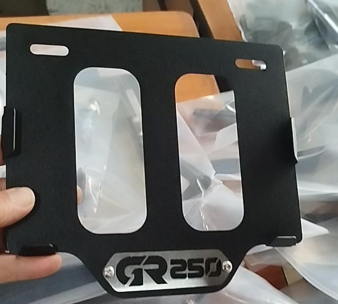 PORTA PLACA G250/M TECK